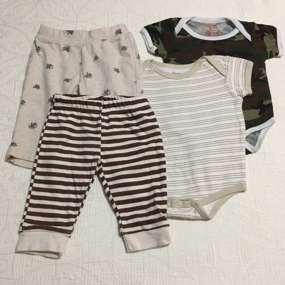 3-6m (4/$20) Comfy Tan/Brown Combo